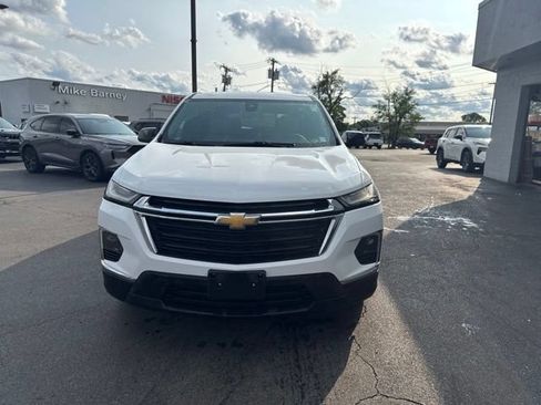 Used 2023 Chevrolet Traverse LS AWD/4WD image 7