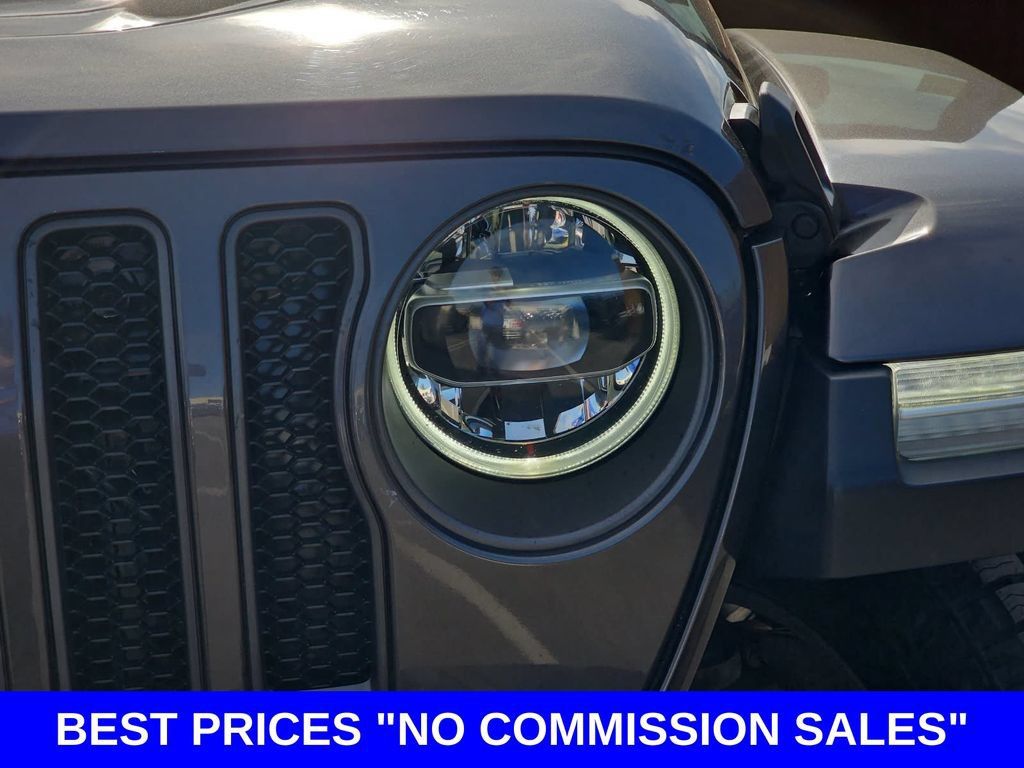 Used 2021 Jeep Wrangler Unlimited Rubicon AWD/4WD image 32