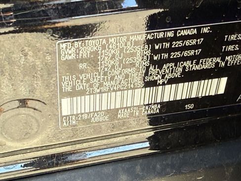 Used 2023 Toyota RAV4 XLE FWD image 27