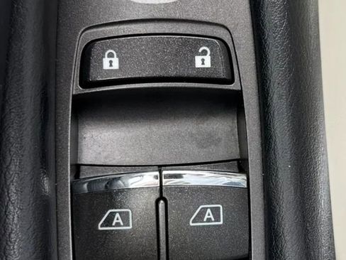 Used 2019 INFINITI Q50 Luxe w/ Essential Package (3.0T Luxe) AWD/4WD image 24