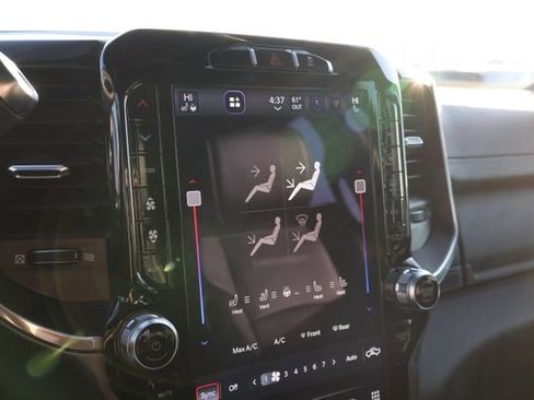 Used 2022 RAM 3500 Laramie image 18