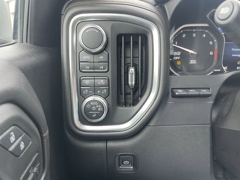 Used 2019 GMC Sierra 1500 AT4 w/ AT4 Premium Package image 13