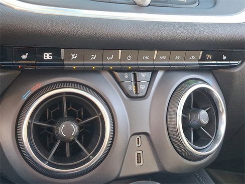 Used 2019 Chevrolet Blazer LT w/ Sun and Wheels Package image 15