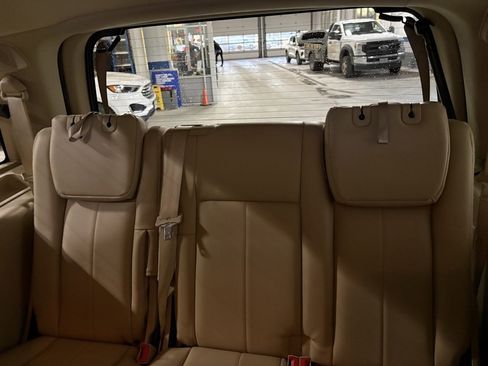 Used 2017 Ford Expedition XLT w/ Equipment Group 202A image 26