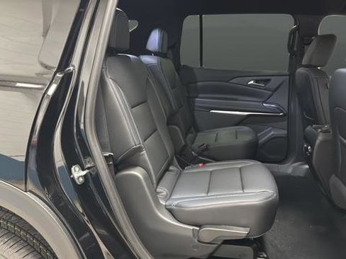 New 2026 Chevrolet Traverse LT w/ Driver Confidence Package AWD/4WD image 25