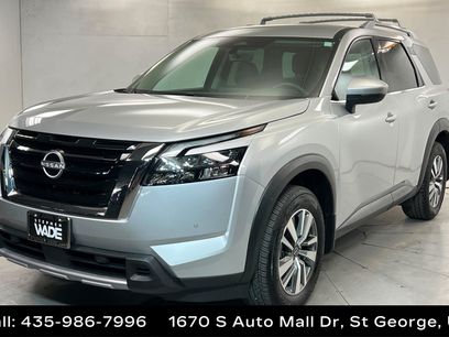 Used 2025 Nissan Pathfinder SL