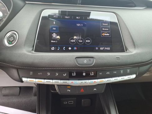 Used 2019 Cadillac XT4 Premium Luxury w/ Driver Awareness Package FWD image 9