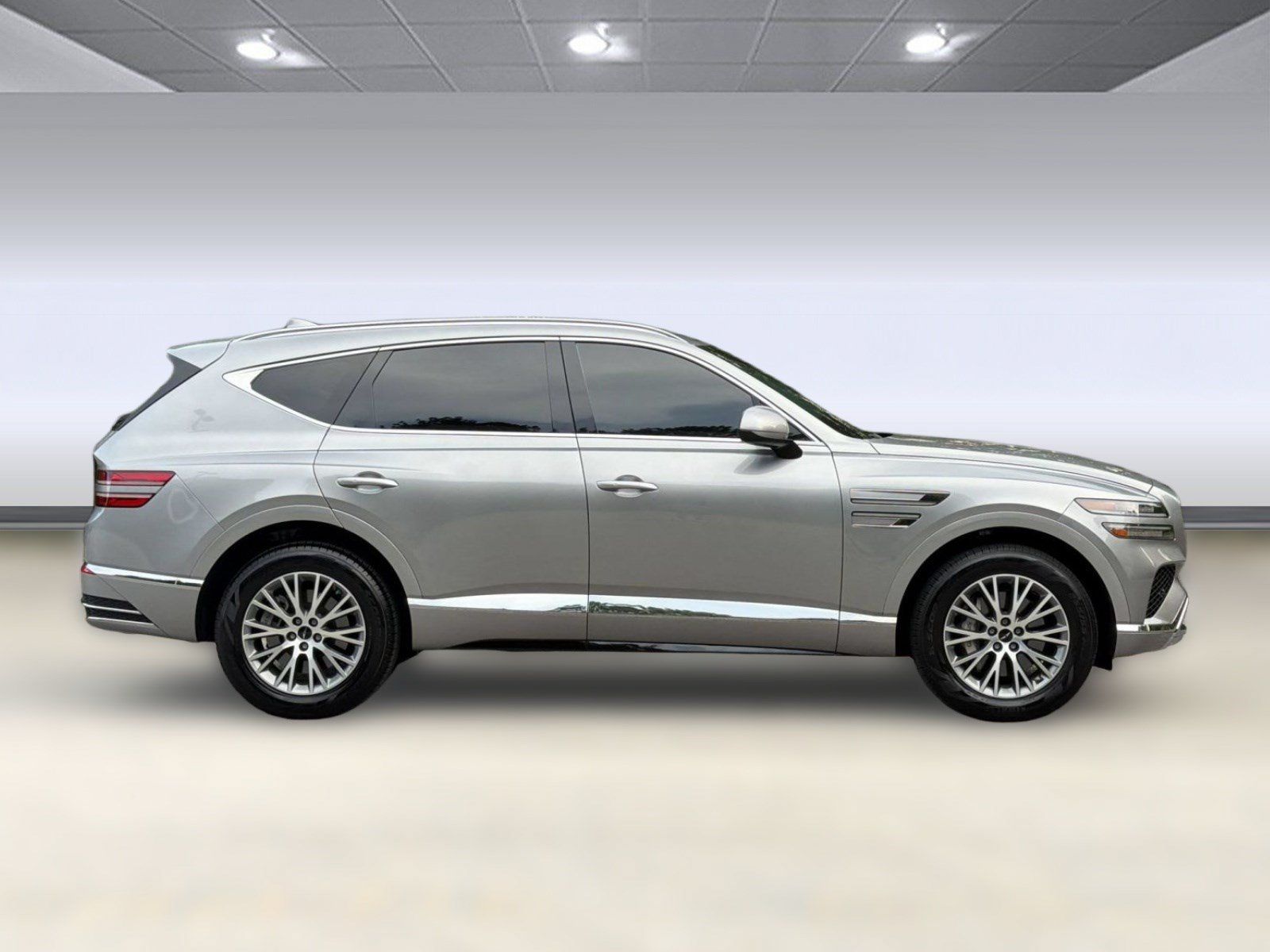 Used 2025 Genesis GV80 2.5T Standard AWD/4WD image 8