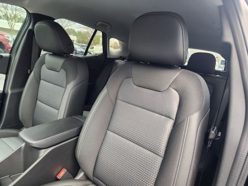 New 2026 Chevrolet Trax LT image 21