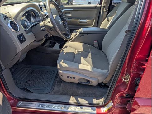 Used 2006 Mitsubishi Raider DuroCross AWD/4WD image 13