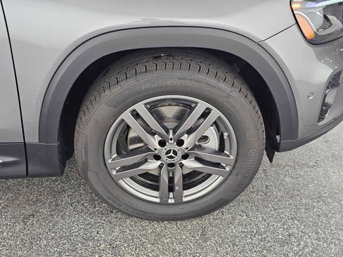 New 2026 Mercedes-Benz GLB 250 image 9