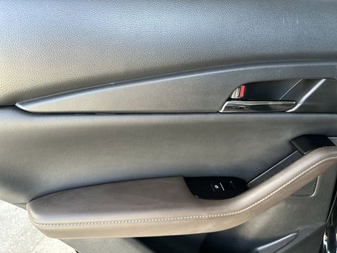 Used 2022 MAZDA CX-30 AWD 2.5 S w/ Premium Package image 29