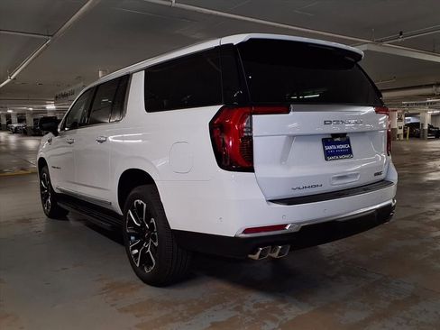 New 2026 GMC Yukon XL Denali w/ Advanced Technology Package AWD/4WD image 10