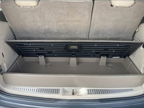 Used 2020 Cadillac Escalade Luxury image 30