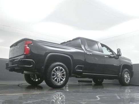 New 2026 Chevrolet Silverado 2500 LTZ w/ Z71 Chrome Sport Edition AWD/4WD image 11