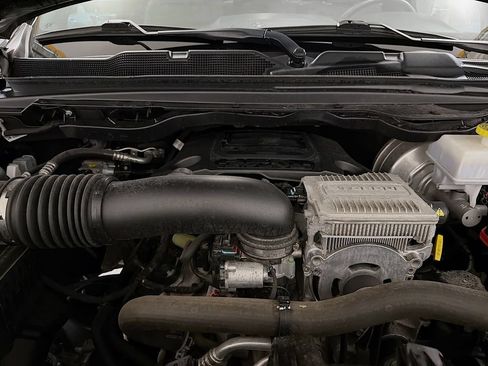Used 2022 RAM 1500 Big Horn AWD/4WD image 29