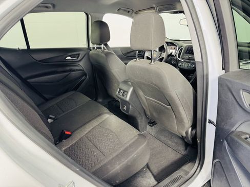 Used 2023 Chevrolet Equinox LT FWD image 25