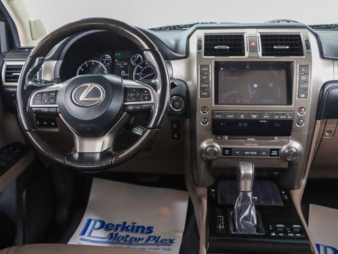 Used 2021 Lexus GX 460 Premium w/ Premium Plus Package AWD/4WD image 18