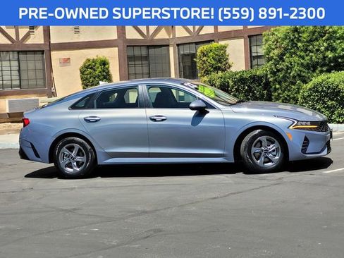 Used 2022 Kia K5 LXS FWD image 5