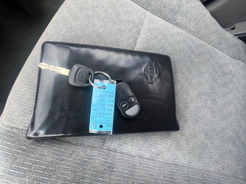 Used 2001 Nissan Altima GXE image 55