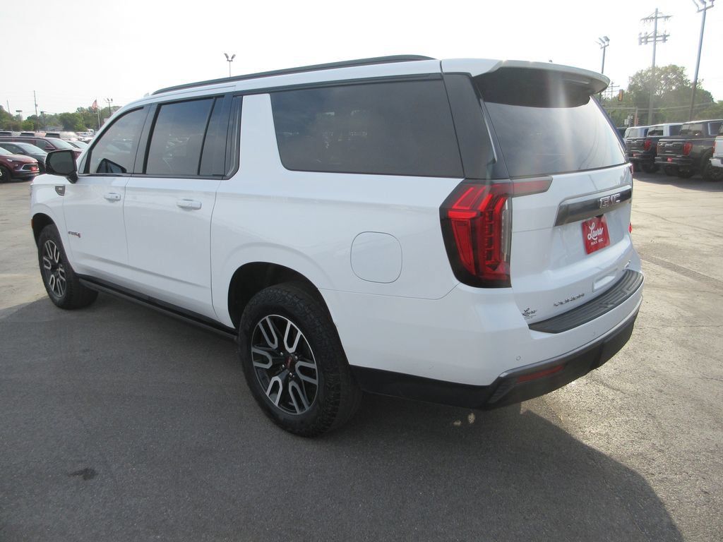Certified 2024 GMC Yukon XL AT4 w/ Technology Package AWD/4WD image 9