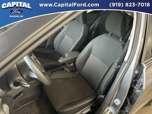 Used 2025 Nissan Kicks Play S FWD image 12