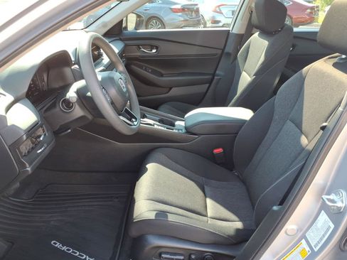 Used 2024 Honda Accord EX image 4