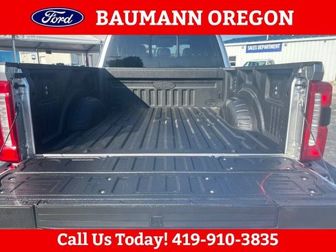 Used 2024 Ford F250 Lariat w/ Lariat Ultimate Package AWD/4WD image 12