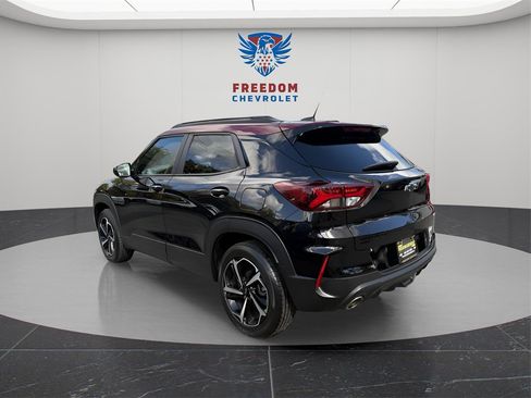 Used 2023 Chevrolet TrailBlazer RS image 3