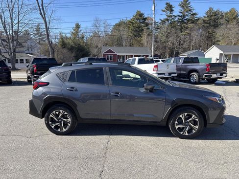 Used 2024 Subaru Crosstrek 2.0i Premium image 7