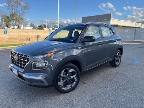 New 2026 Hyundai Venue SEL image 2