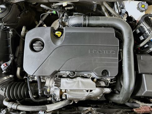 Used 2023 Chevrolet Malibu LT w/ Driver Confidence Package image 31