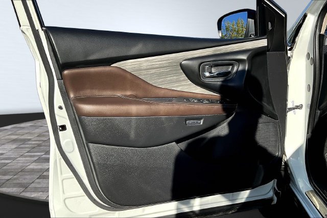 Used 2017 Nissan Murano SL FWD image 20