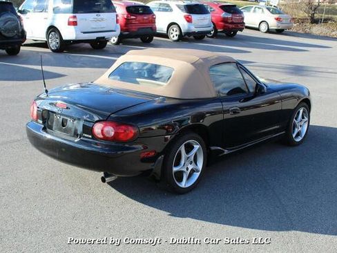 Used 2001 MAZDA MX-5 Miata image 5