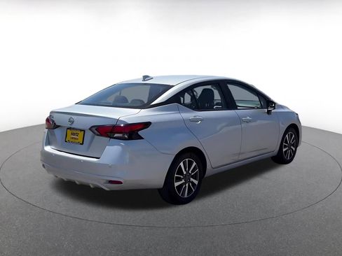 Used 2025 Nissan Versa SV FWD image 15