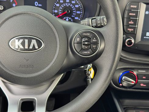 Used 2020 Kia Soul S image 20