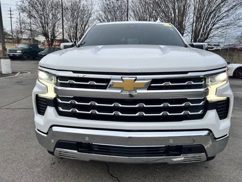 Used 2024 Chevrolet Silverado 1500 LTZ w/ LTZ Premium Package image 9