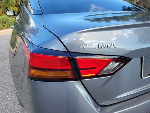 Used 2024 Nissan Altima 2.5 SL image 9