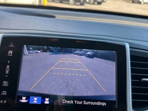 Used 2017 Honda Pilot EX-L image 11