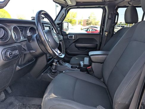 Used 2020 Jeep Gladiator Sport w/ Quick Order Package 24S AWD/4WD image 14