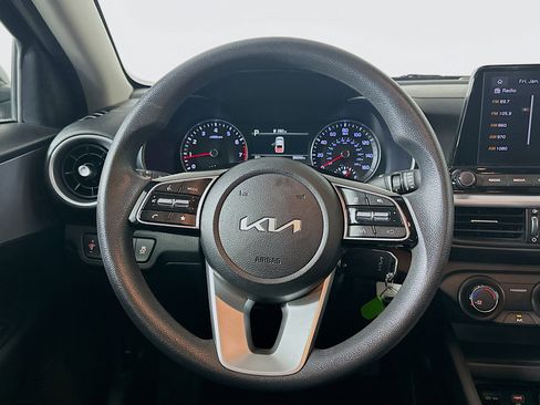 Used 2024 Kia Forte LXS image 17