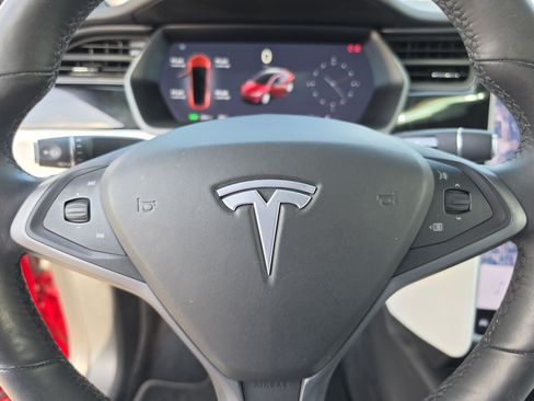 Used 2020 Tesla Model X Long Range AWD/4WD image 34
