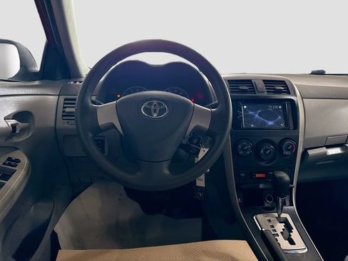 Used 2010 Toyota Corolla LE FWD image 20