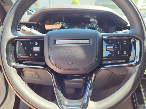 New 2026 Land Rover Range Rover Velar S AWD/4WD image 18
