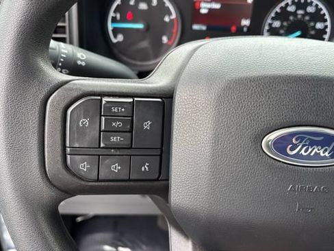 Used 2025 Ford F250 XLT w/ FX4 Off-Road Package AWD/4WD image 23