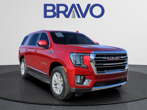 Used 2022 GMC Yukon SLT image 3