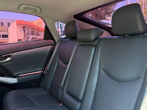 Used 2012 Toyota Prius Three FWD image 14