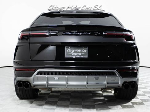 Used 2021 Lamborghini Urus AWD/4WD image 10