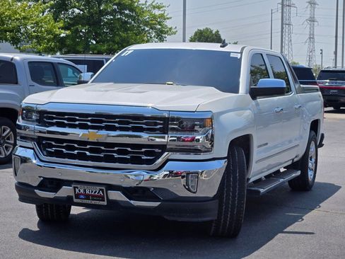 Used 2017 Chevrolet Silverado 1500 LTZ w/ High Desert Package image 3