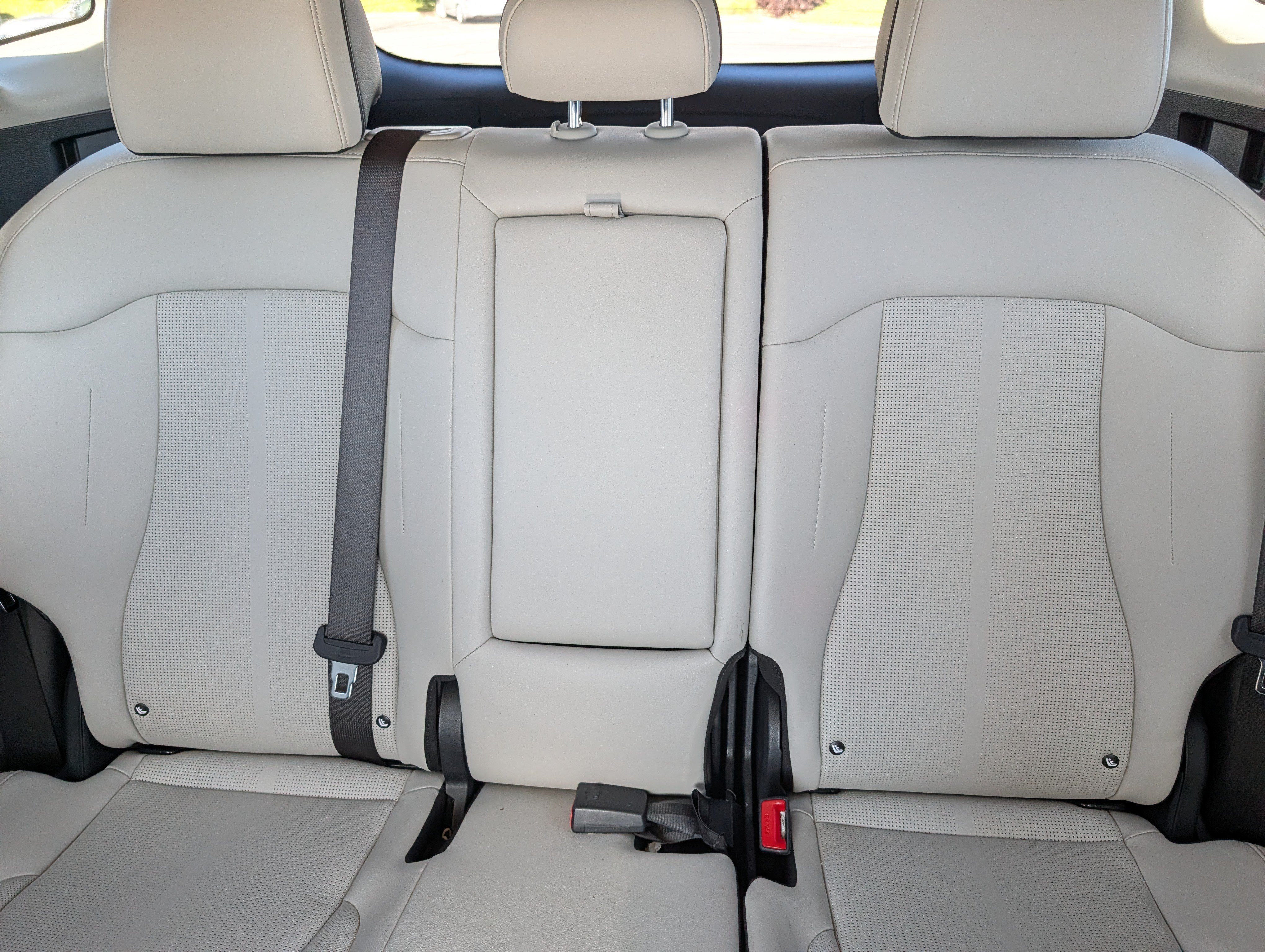 Certified 2026 Kia Sportage EX FWD image 13